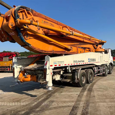 کامیون پمپ بتن دیزل 300 کیلووات Putzmeister M56 5 برای ساخت و ساز بتن بزرگ